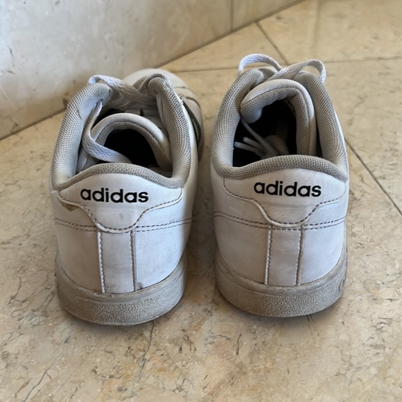 Adidas three stripe sneakers - Picture 3 of 11